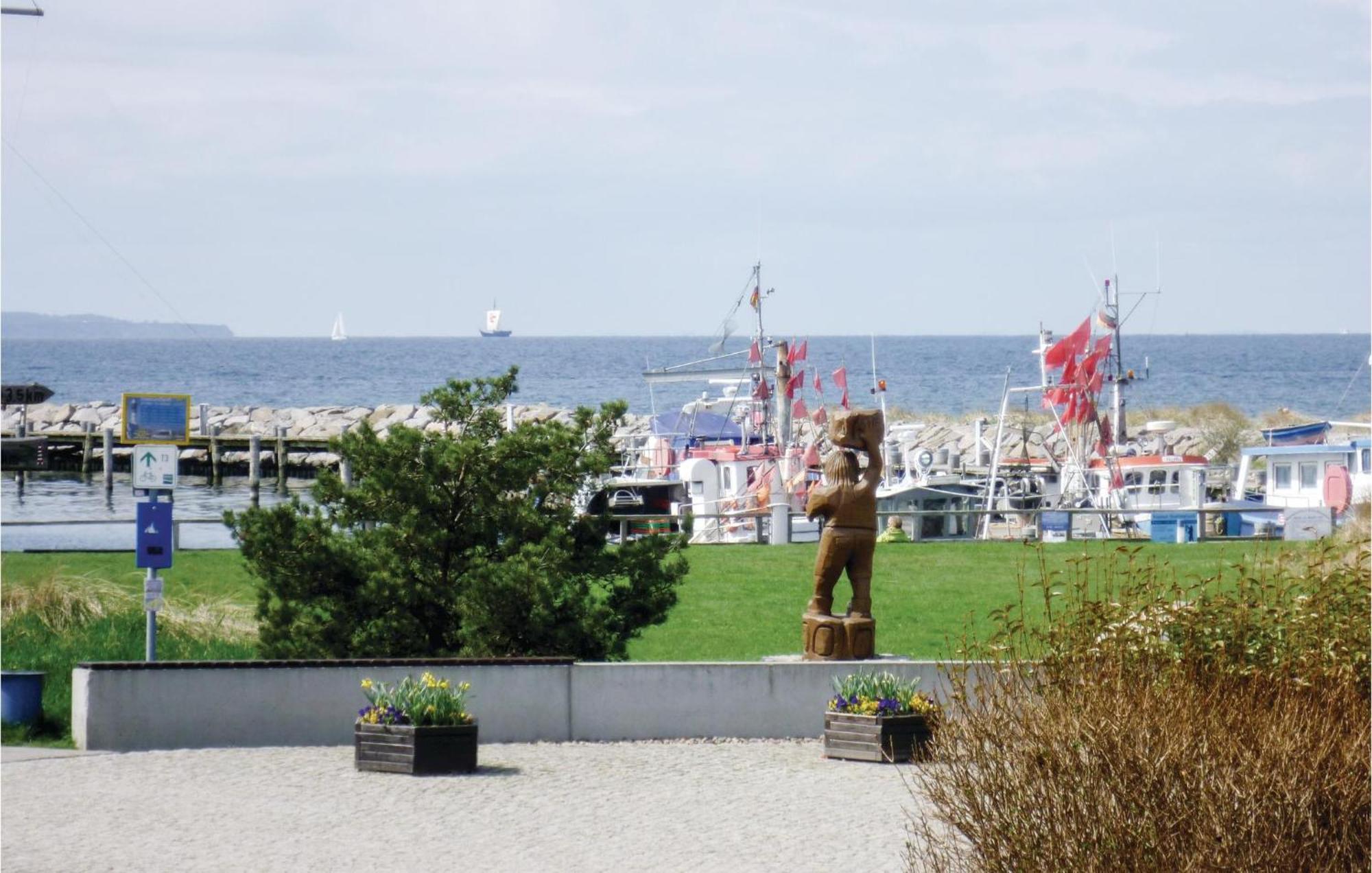 Nice Home In Insel Poel With House Sea View Luaran gambar